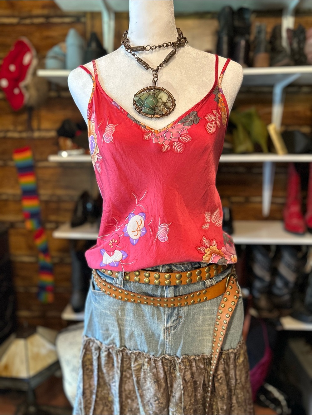 Vintage 1999 Victoria’s Secret 100% Silk Floral Camisole Tank Top - Size S